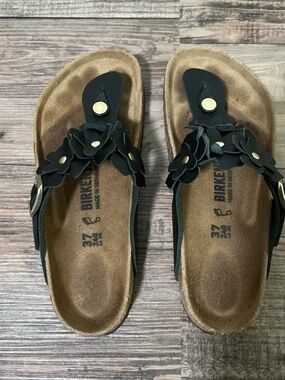 Birkenstock Gizeh Flowers Sandals - 37